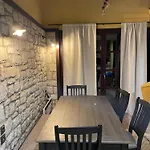 Delphi Gorge-view Chalet, 阿拉霍瓦