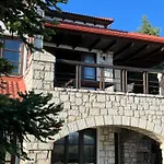 Delphi Gorge-view Chalet, Αράχωβα