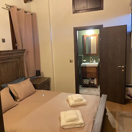 Delphi Gorge-view Chalet, Dağ evi *