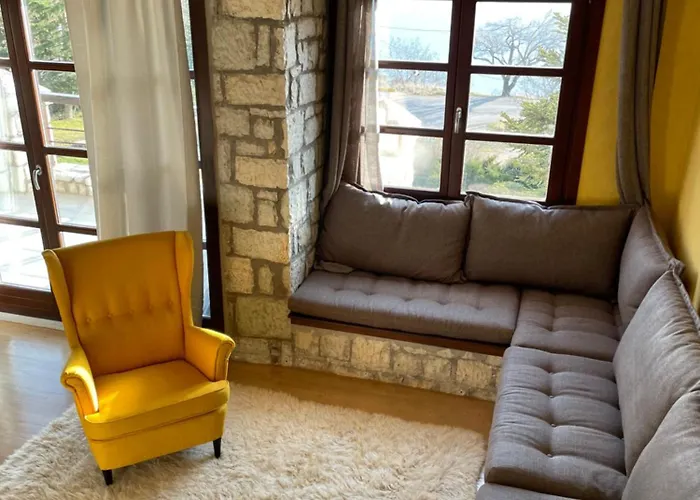 Σαλέ Delphi Gorge-view Chalet, Αράχωβα