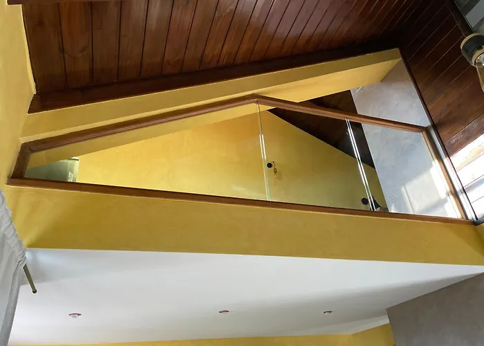 Delphi Gorge-view Chalet, *