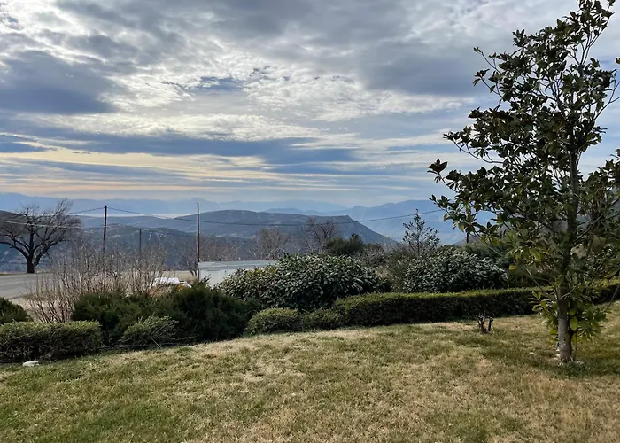Delphi Gorge-view Chalet, Σαλέ